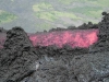 bei einem ausflug auf den vulkan pacaya aknn man der lava so nahe kommen wie man moechte